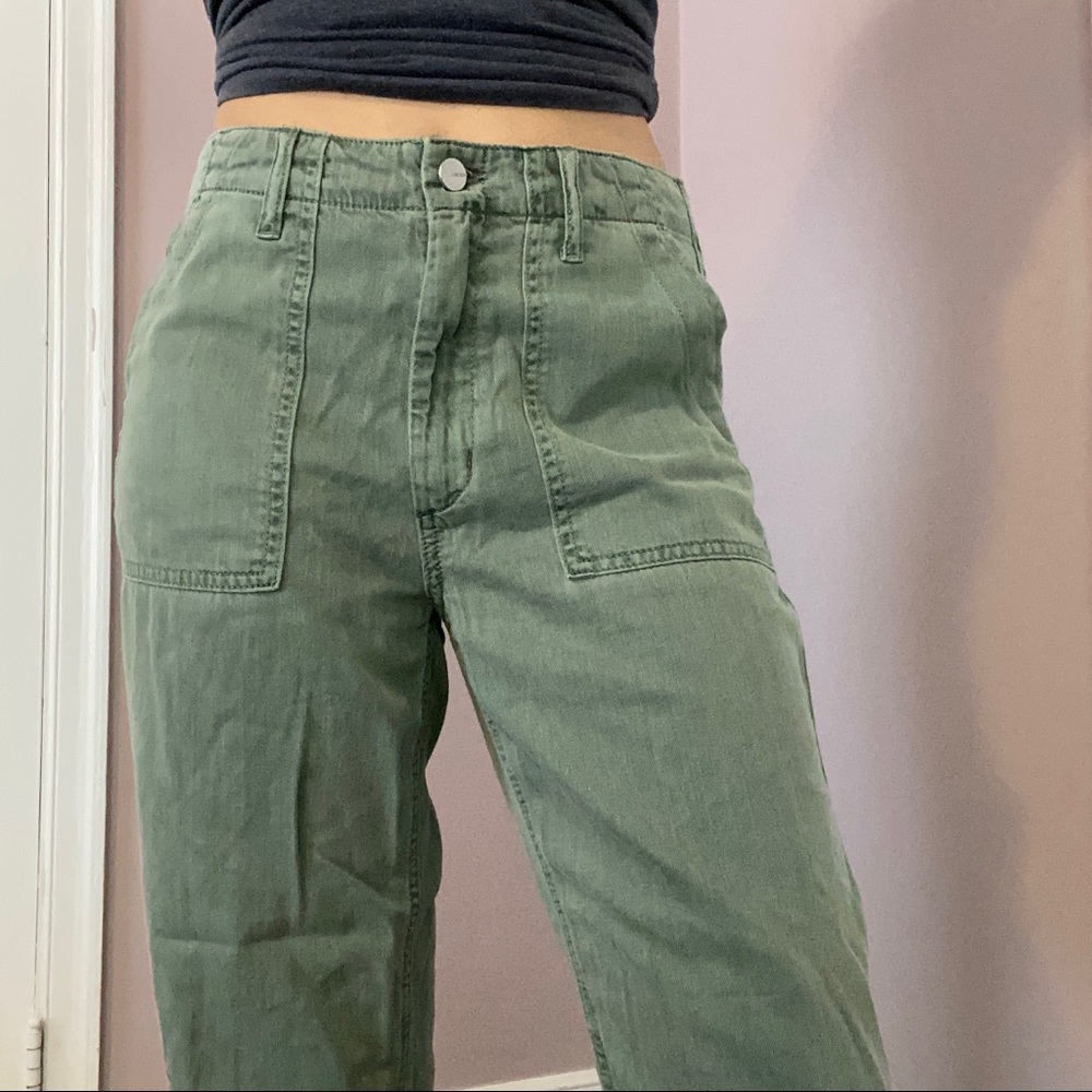 Green cargo pants
